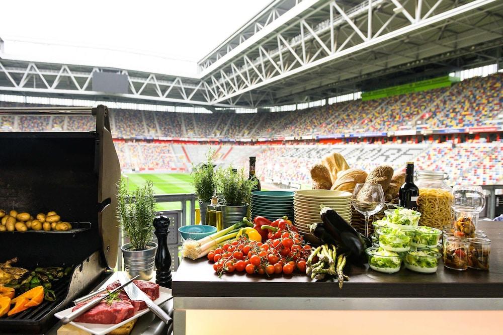 Tulip Inn Hotel Duesseldorf Arena Bagian luar foto